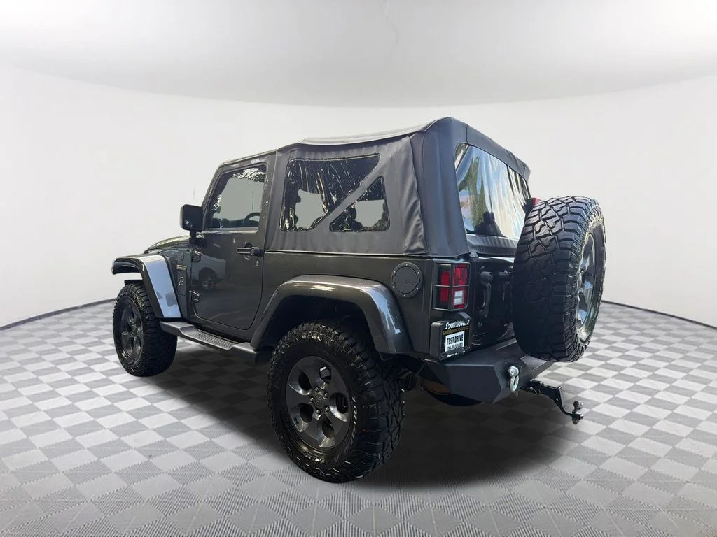 Used 2017 Gray Jeep Sport image 7
