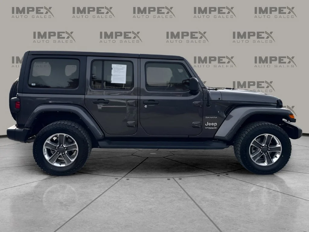 Used 2021 Gray Jeep Unlimited Sahara image 6