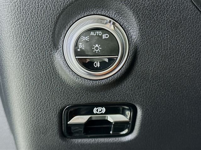 2026 Mercedes-Benz C-Class Sedan AMG C43 - Photo 10