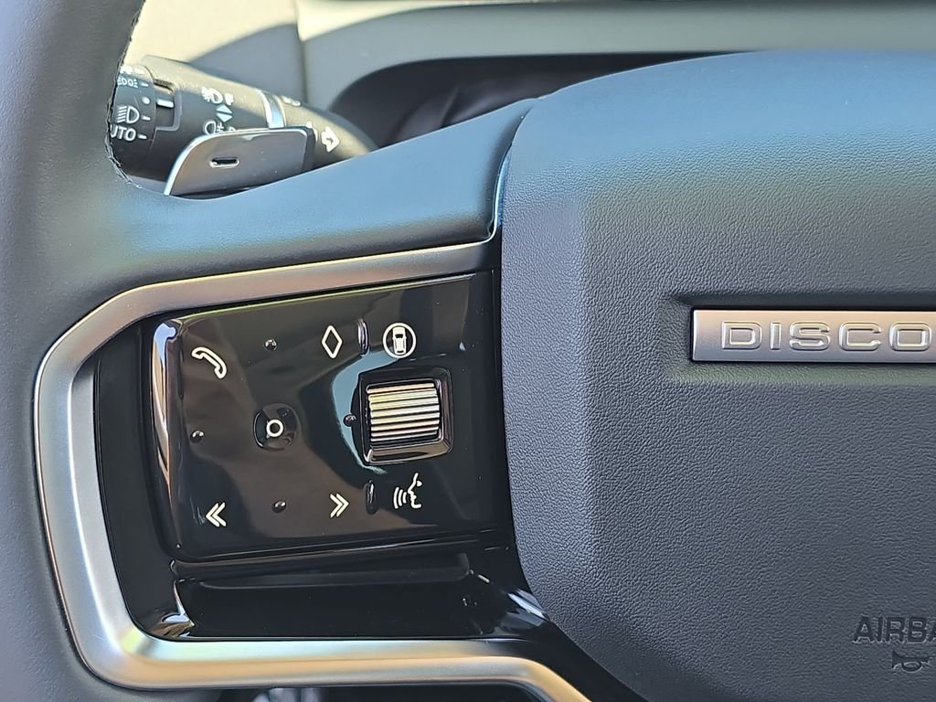 Certified Used 2025 Gray Land Rover S image 17