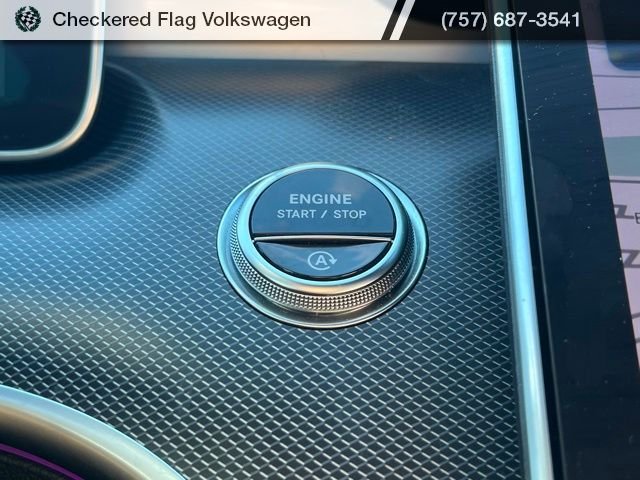 Used 2024 Obsidian Black Metallic Mercedes-Benz C 300 4MATIC® image 33