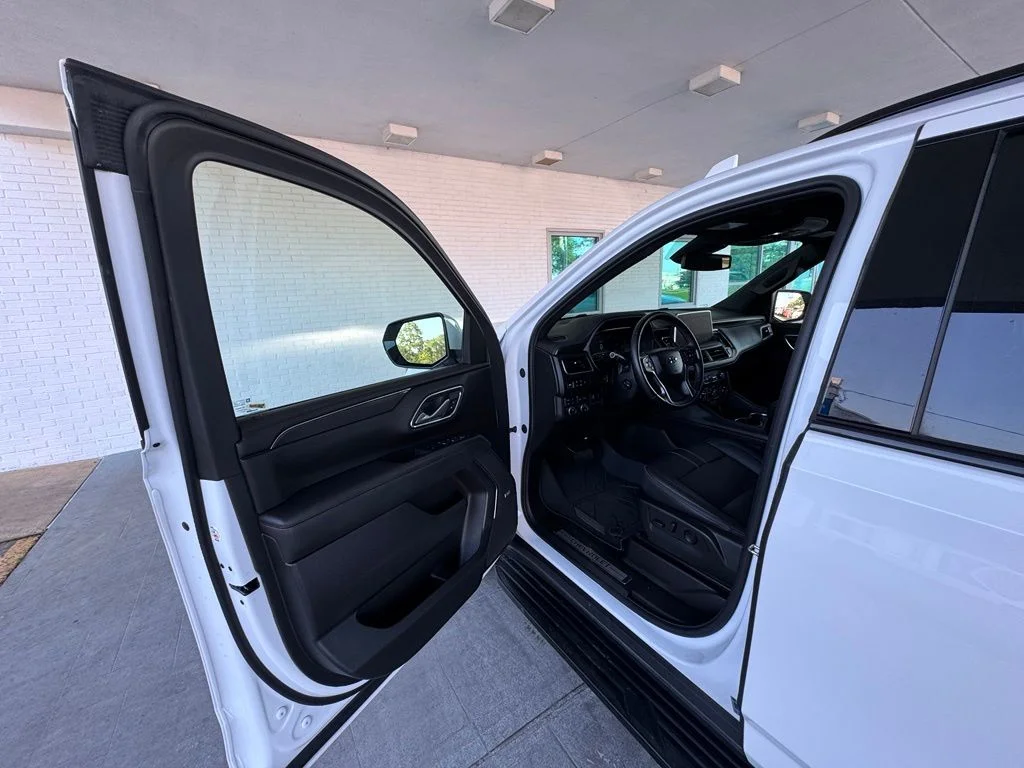 Used 2024 White Chevrolet RST image 11