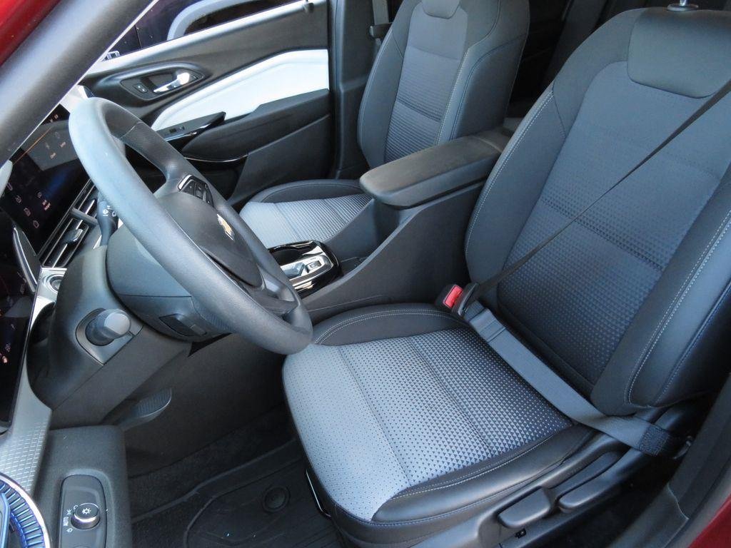 Used 2024 Crimson Chevrolet LT image 19