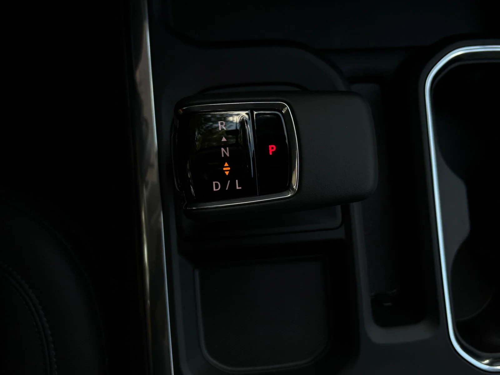 New 2026 Summit White GMC SLT image 20