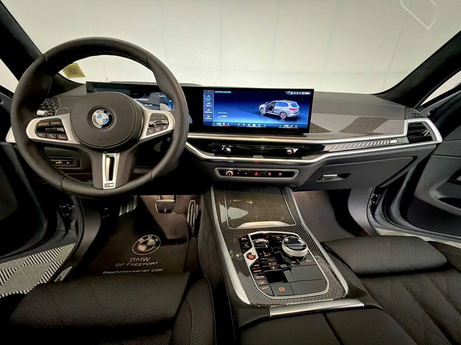 2026 BMW X5 M60i - Photo 12