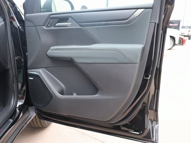 2026 GMC Acadia AT4 - Photo 10