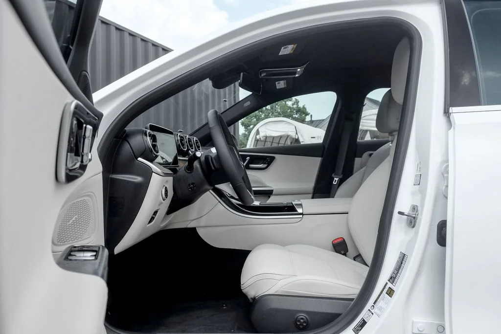 New 2026 Polar White Mercedes-Benz C 300 image 44