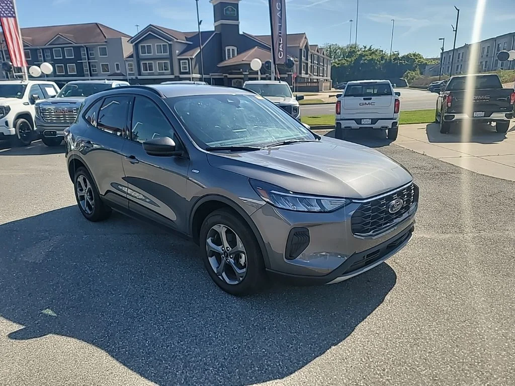 2025 Ford Escape