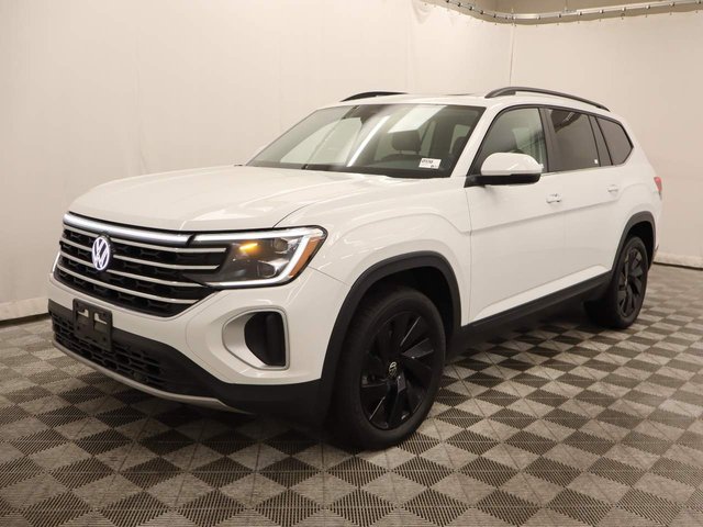 2024 Volkswagen Atlas SE