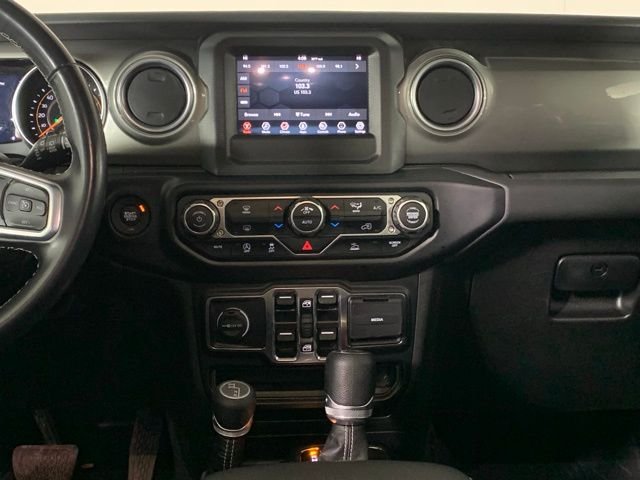 Used 2021 Gray Jeep Unlimited Sahara image 5