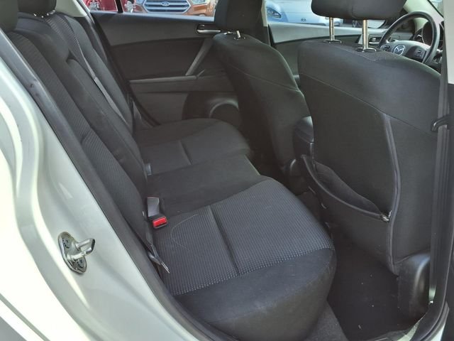 Used 2013 White Mazda i Touring image 20