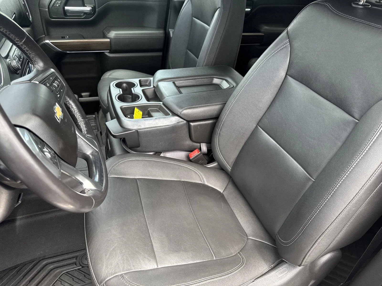 Used 2021 BLACK Chevrolet LT image 11