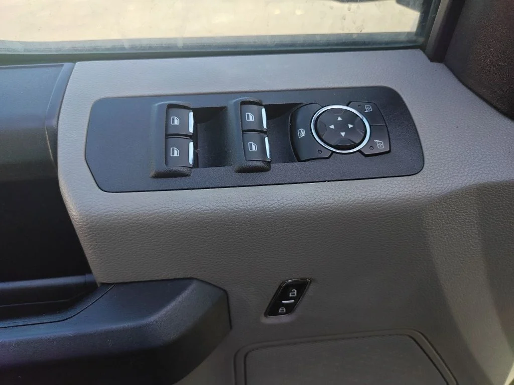 Certified Used 2020 White Ford XL image 13
