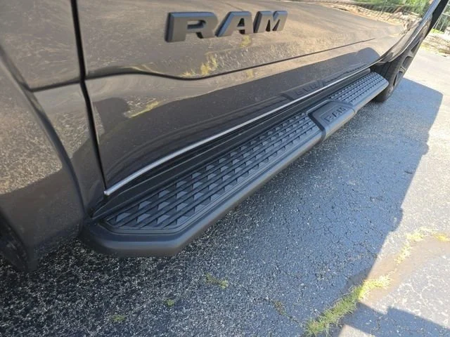 New 2026 Granite Crystal Metallic Clearcoat Ram Laramie image 27