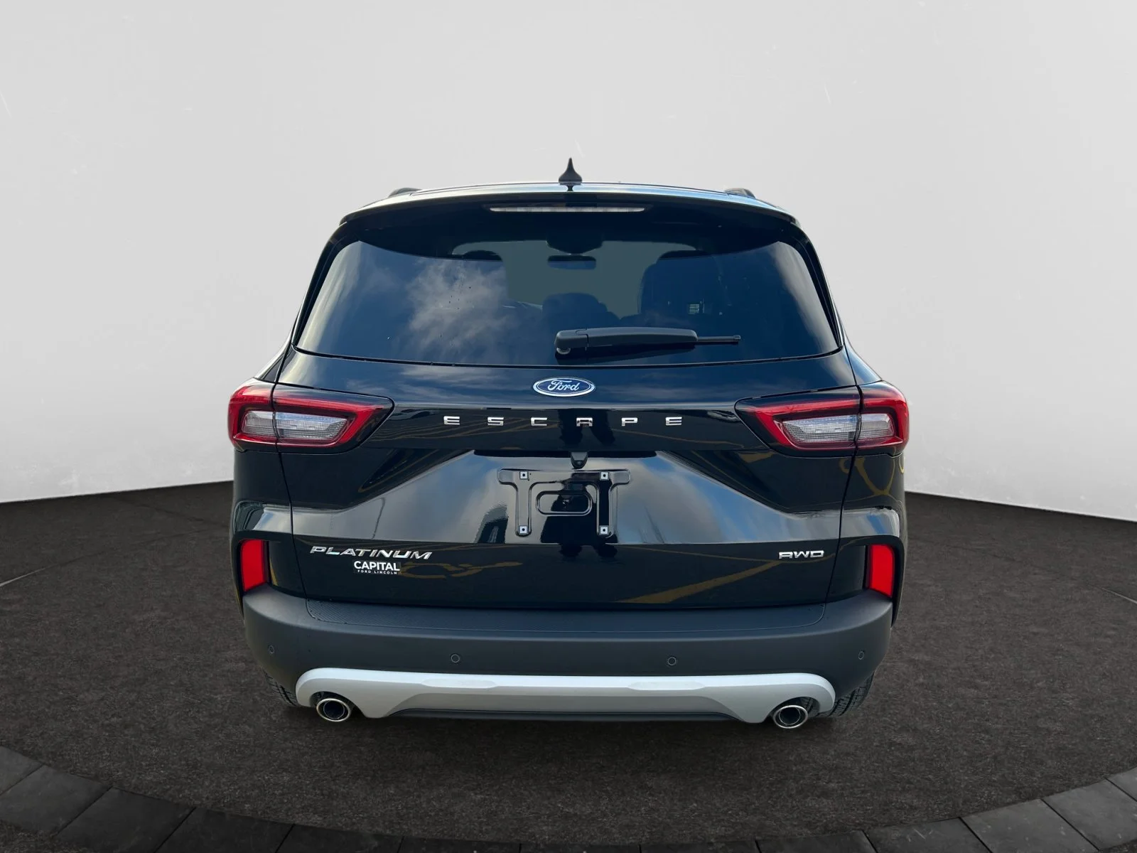 New 2026 Agate Black Metallic Ford Platinum image 4
