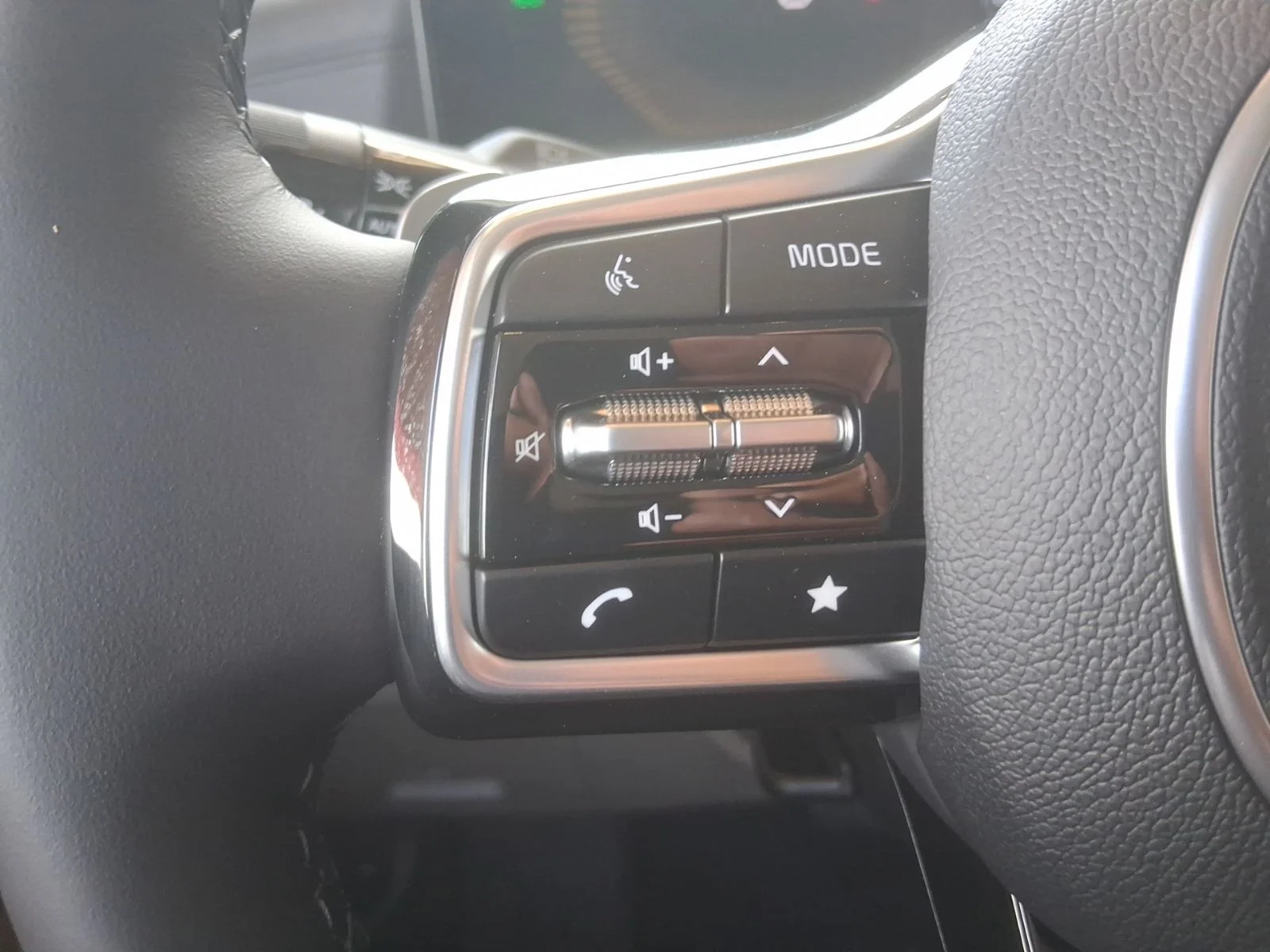 New 2026  Kia LXS image 11
