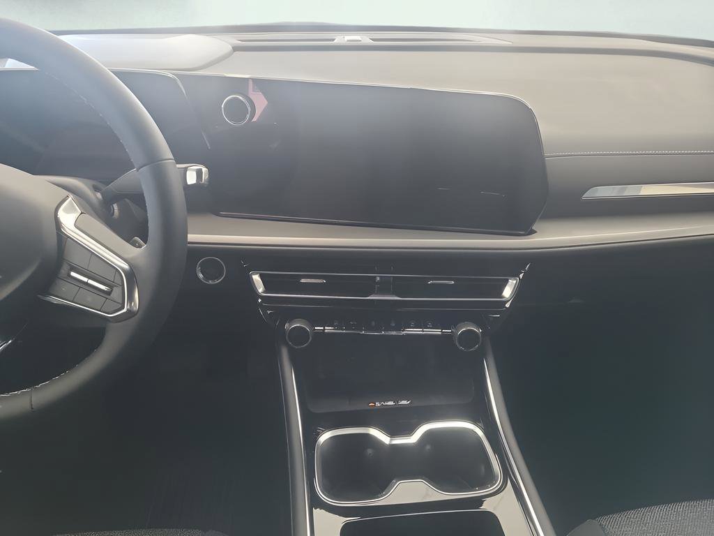 2026 Chevrolet Traverse LT - Photo 15