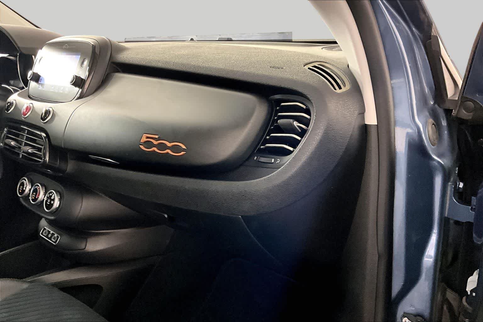 Used 2018 Blue Sky Metallic FIAT Urbana Edition image 18