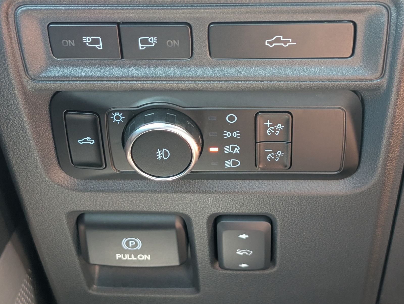 Used 2023 Avalanche Ford Raptor image 28