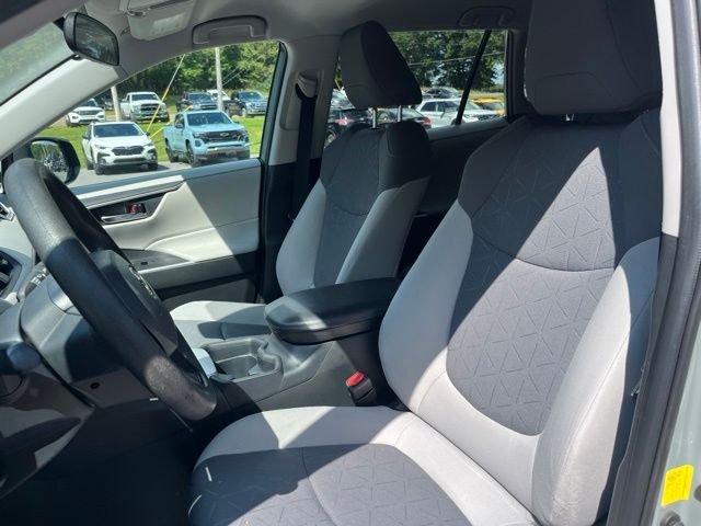 Used 2020 Lunar Rock Toyota XLE image 12