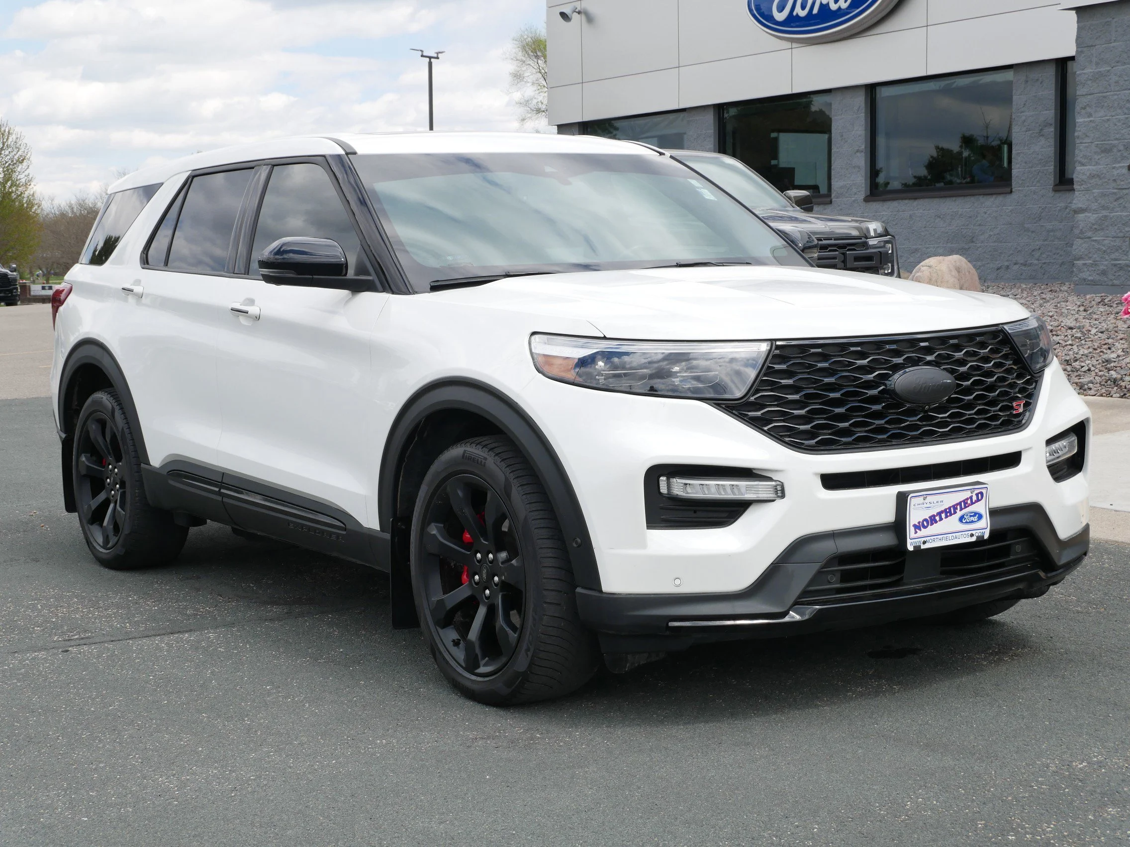 Used 2021 Ford Explorer ST with VIN 1FM5K8GC0MGC07902 for sale in Northfield, Minnesota