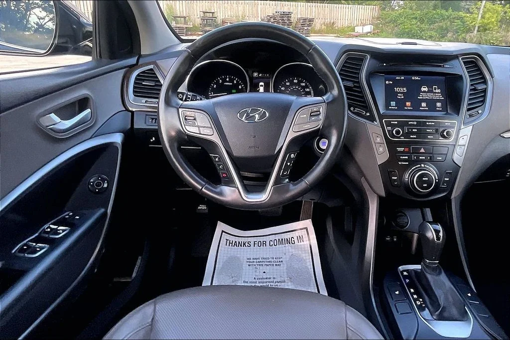 Used 2017 Black Hyundai 2.4 Base image 4