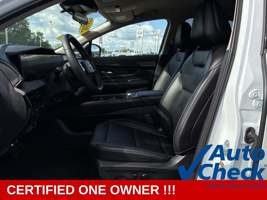 Used 2025 White Nissan SV image 22