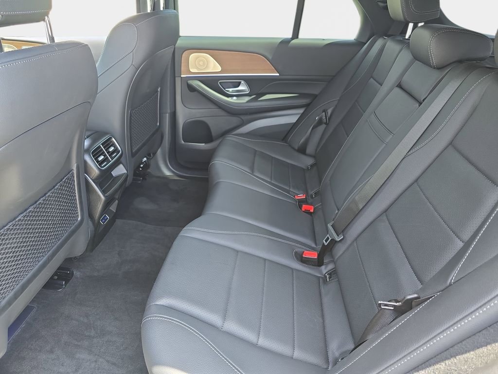 Used 2025 Black Mercedes-Benz GLE 350 image 17