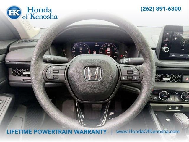 New 2026 Platinum White Pearl Honda SE image 12