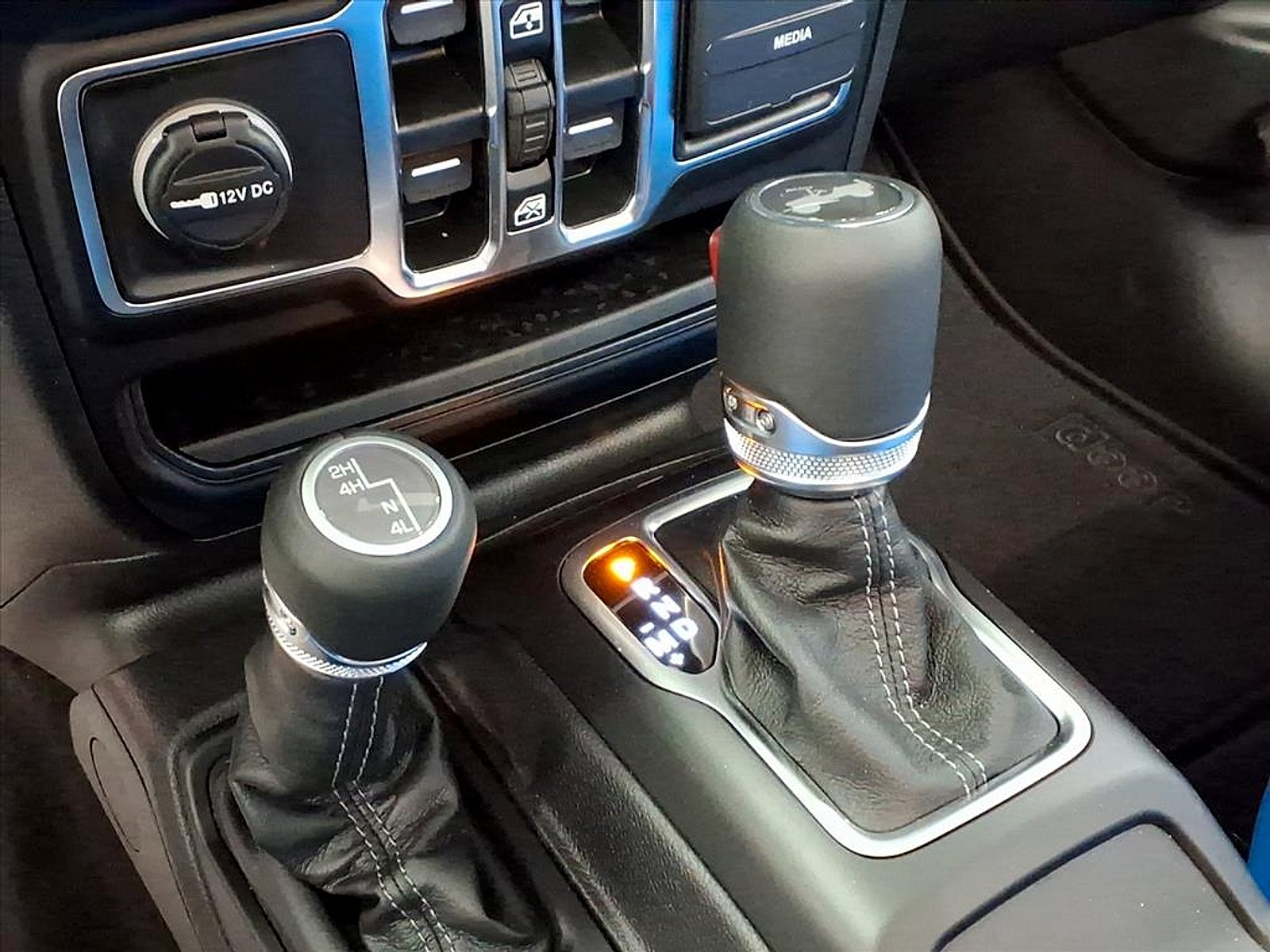 2026 Jeep Wrangler 4-Door Sahara - Photo 7