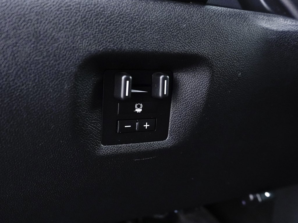 Used 2014 Summit White Chevrolet LT image 23
