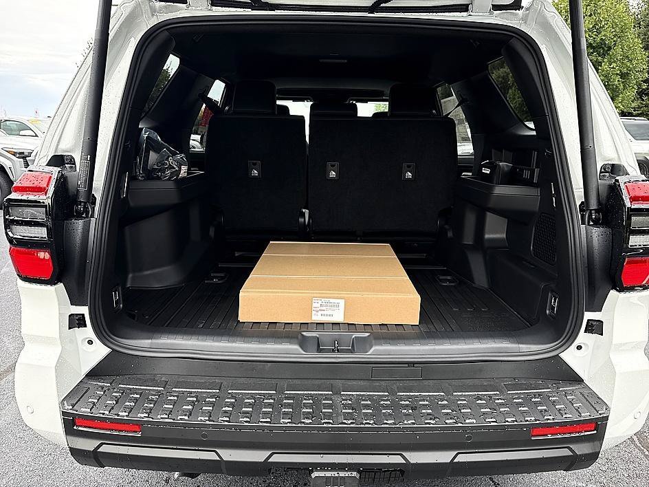 New 2026 Ice Cap Toyota TRD Off Road Premium image 23