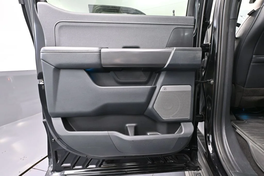 Used 2024 Black Ford Lariat image 38