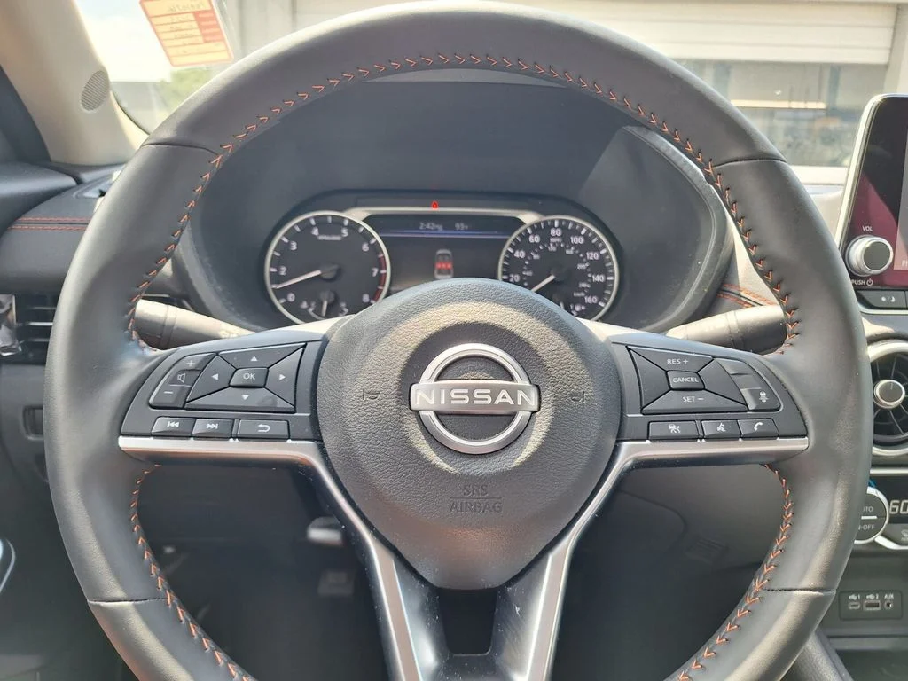 Certified Used 2025 Blue Nissan SR image 14