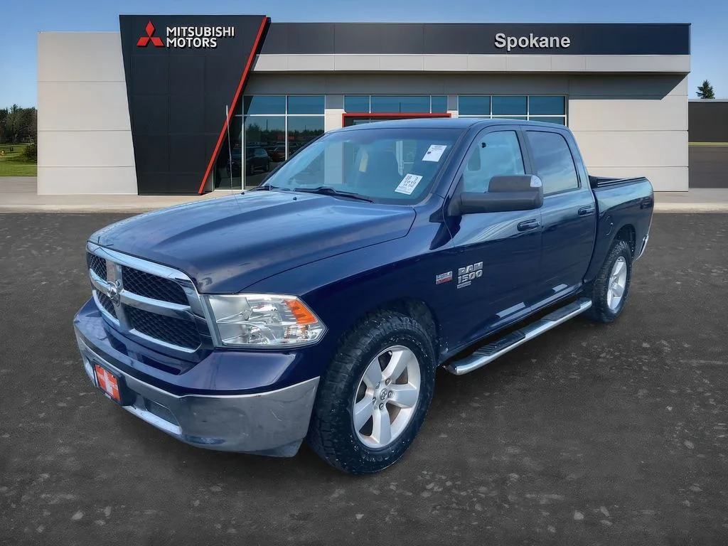 2019 RAM 1500 Classic SLT Crew Cab 4x4 5'7" Box's photo