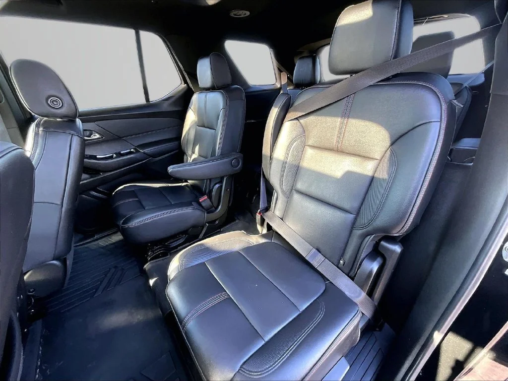 Used 2022 Black Chevrolet RS image 21