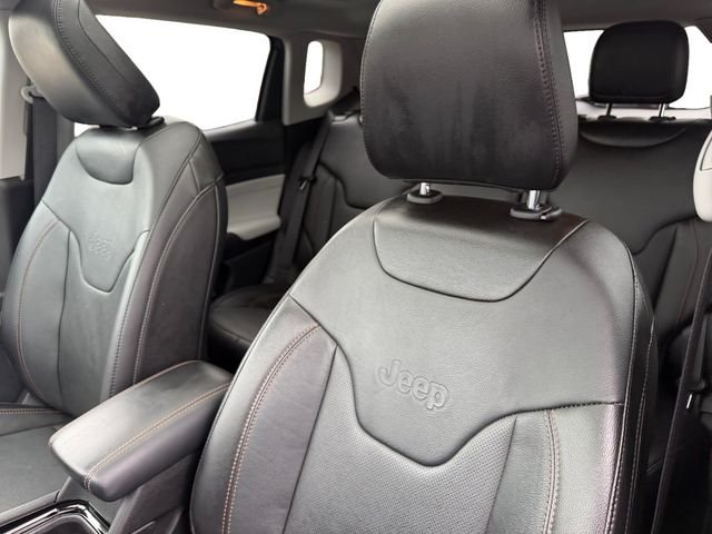 Certified Used 2022 Gray Jeep Limited image 15