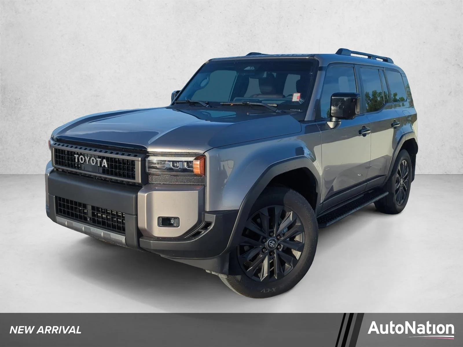 Used 2025 Meteor Shower Toyota  image 1