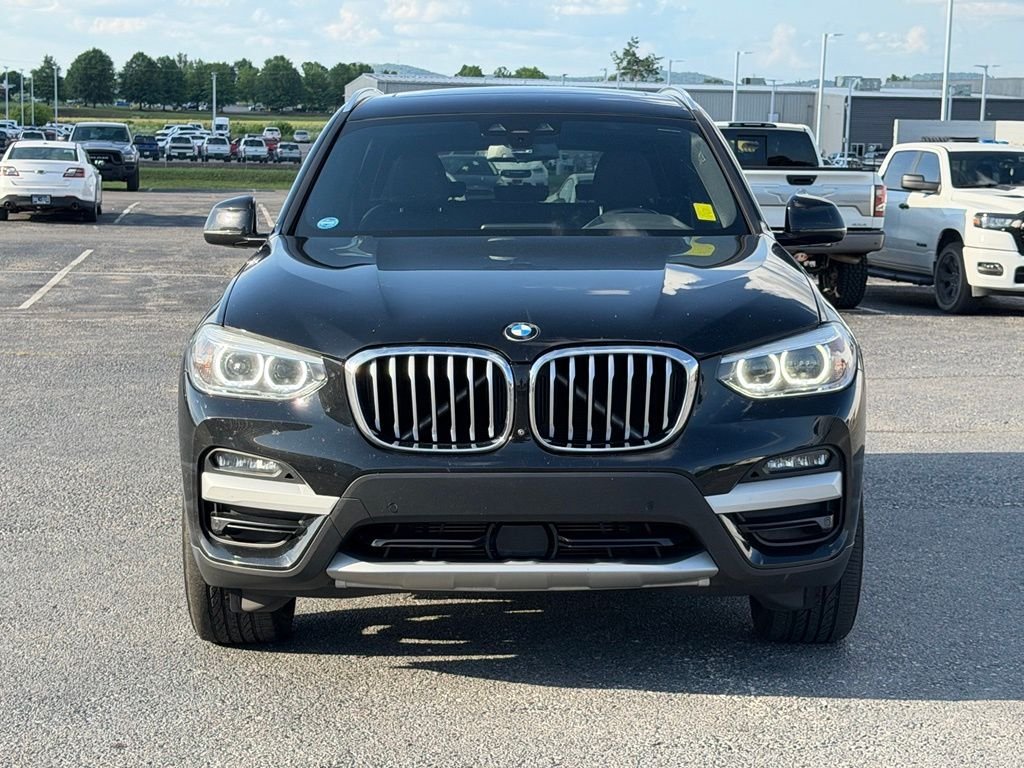 Used 2021 Black BMW xDrive30i image 10