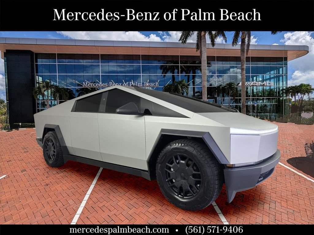 2024 Tesla Cybertruck Rear-Wheel Drive's photo