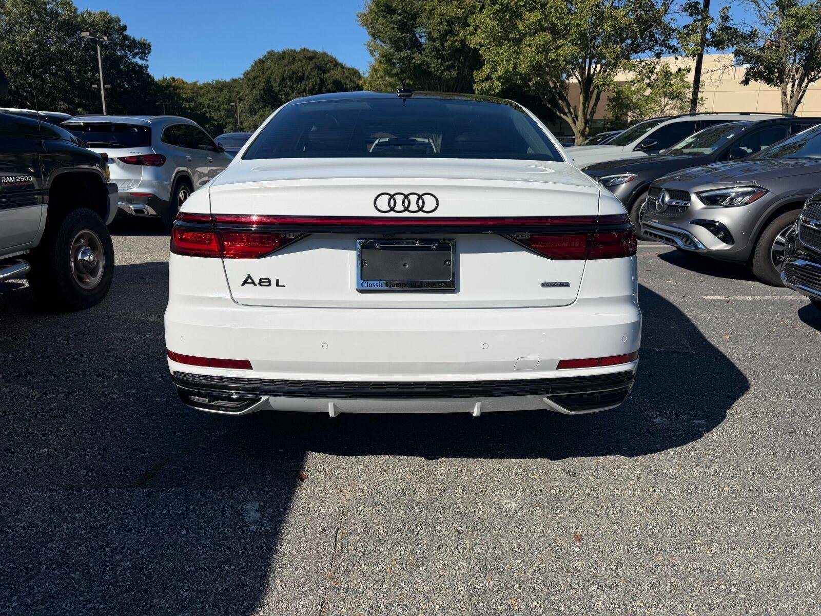 Used 2021 Glacier White Metallic Audi  image 6