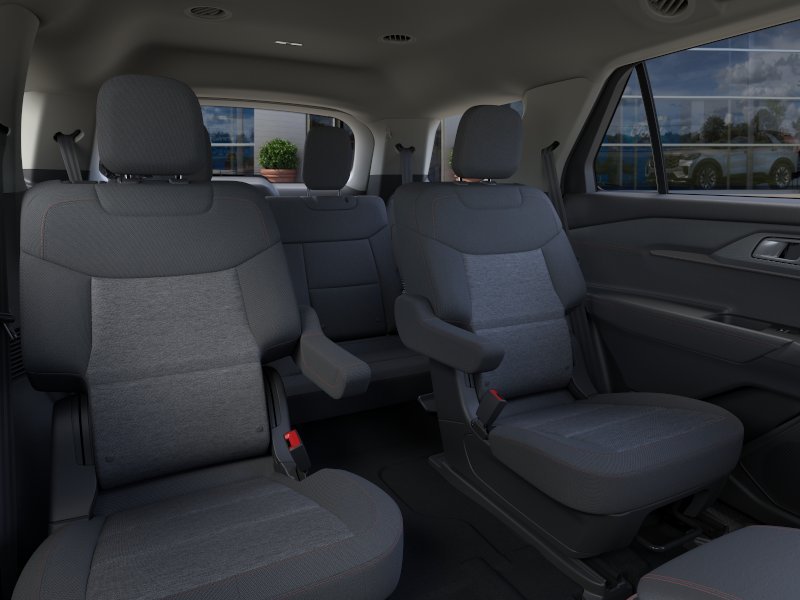 New 2026 Space White Metallic Ford Active image 11
