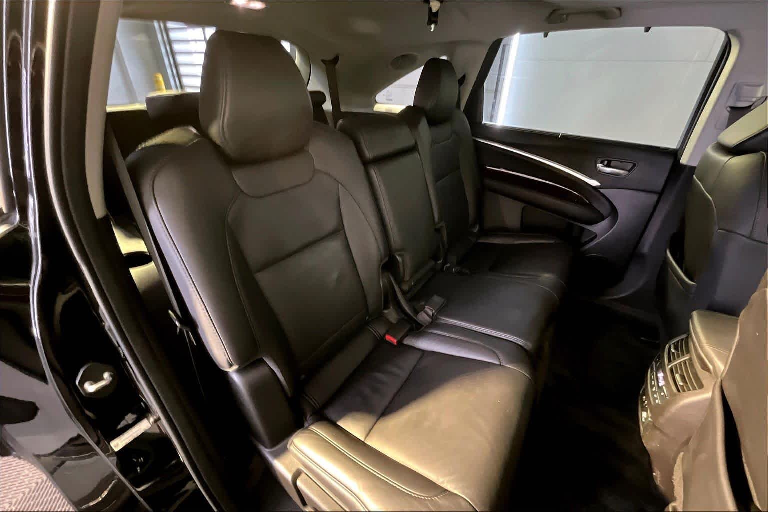 Used 2015 Crystal Black Pearl Acura Tech/Entertainment Pkg image 19