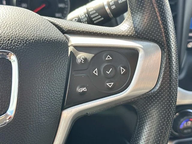 Used 2023 Black GMC SLE image 23
