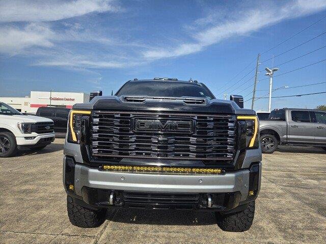 Used 2025 Sterling Metallic GMC Denali Ultimate image 8