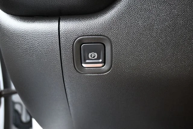 Used 2025 White GMC Pro image 32