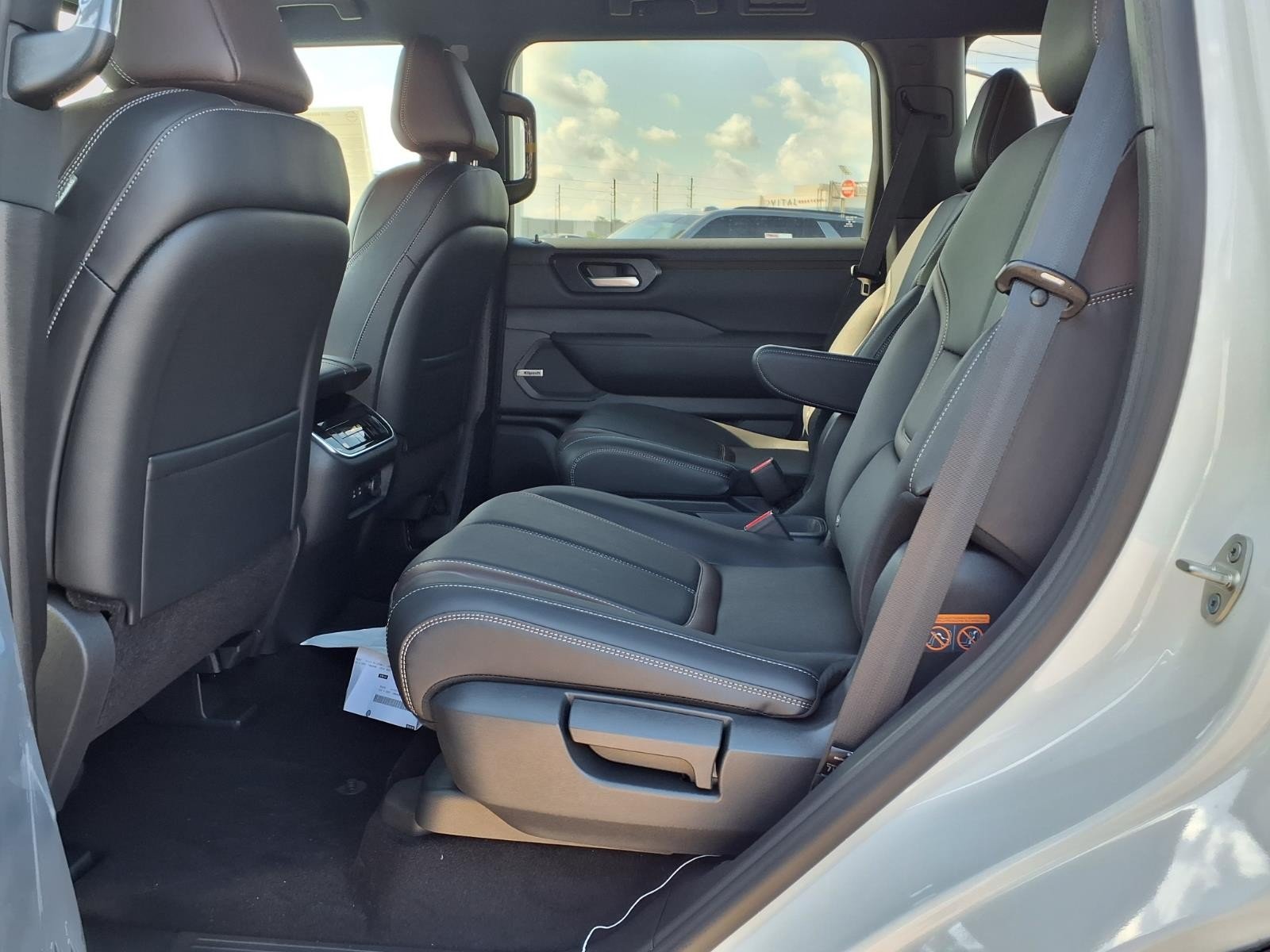 2026 Nissan Armada SL White at Robbins Nissan