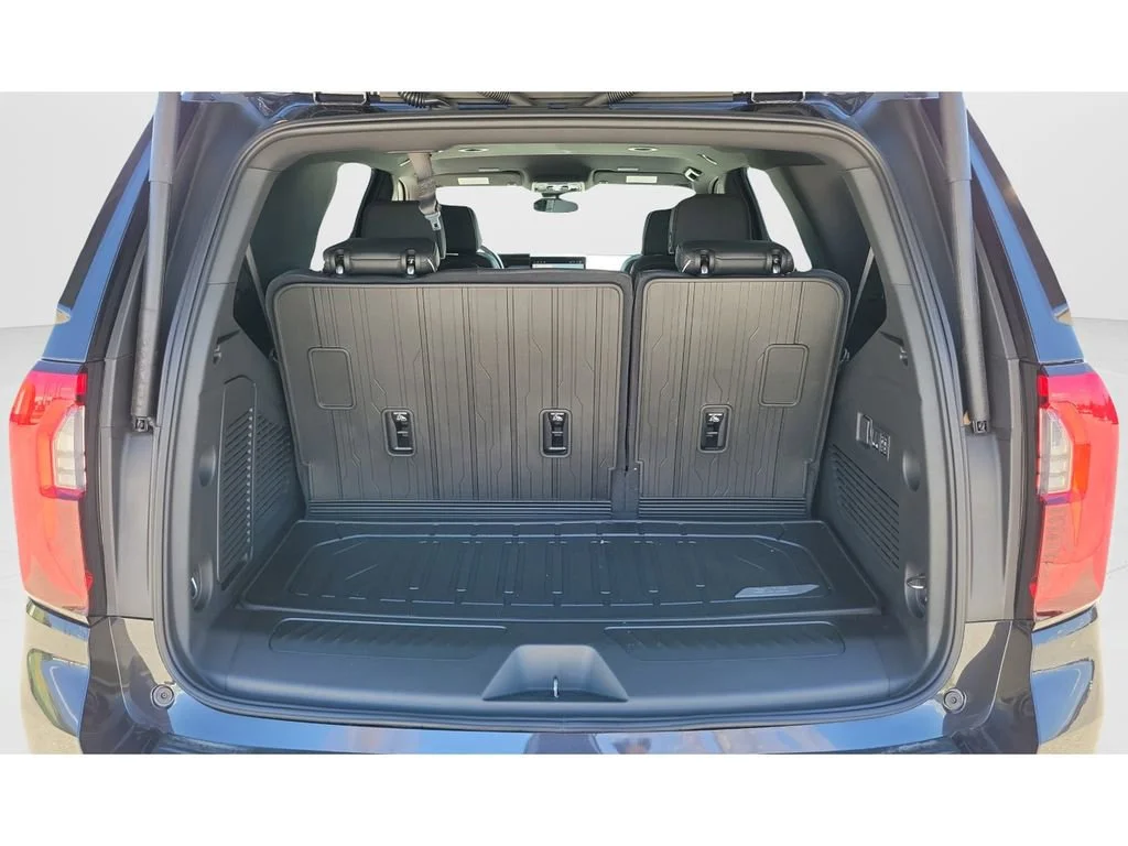 New 2026 Titanium Rush Metallic GMC Elevation image 17
