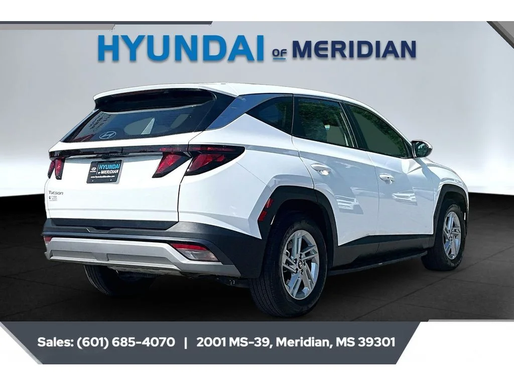 Used 2026 Serenity White Pearl Hyundai SE image 11