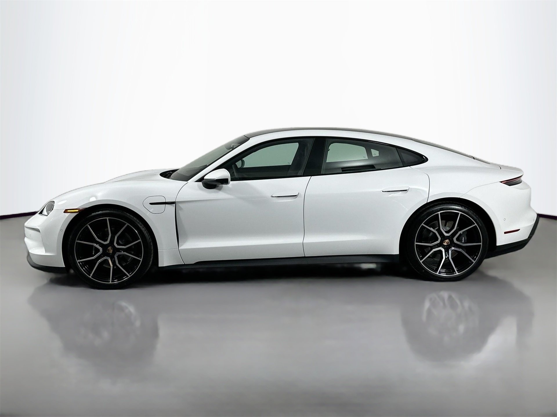 Used 2025 Porsche Taycan Base with VIN WP0AA2Y12SSA13045 for sale in Fort Worth, TX